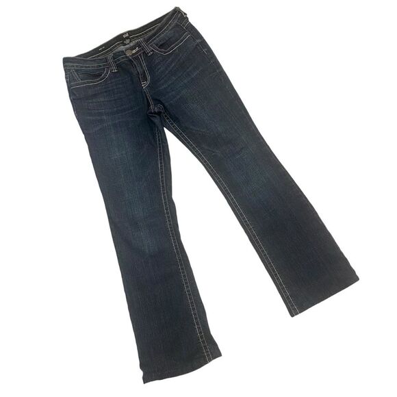 a.n.a Dark Wash Denim Boot Cut Jeans 5 Pocket Design Contrast Stitch Womens 8 - Picture 3 of 5